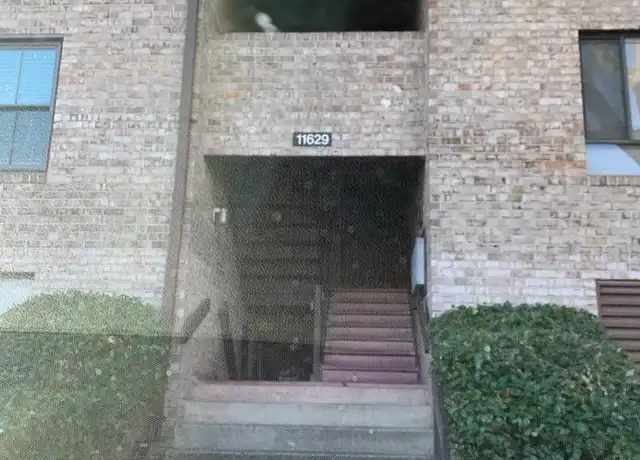 Property at 11629 Stoneview Sq Unit 22C, Reston, VA, 20191, 3 beds, 2 baths, [object Object]