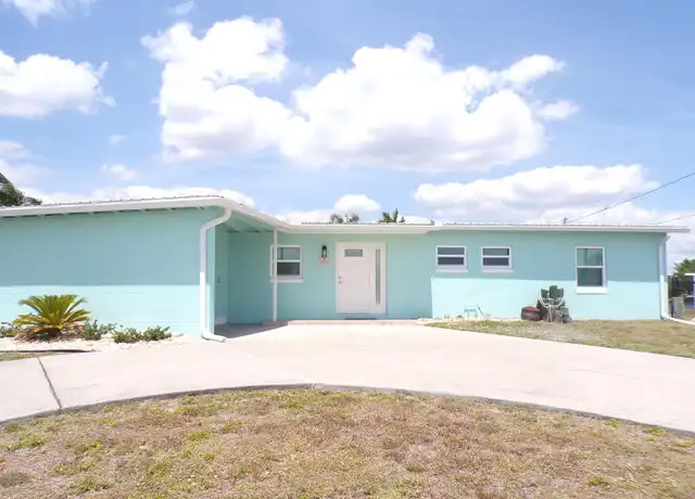 Property at 21088 Edgewater Dr, Port Charlotte, FL, 33952, 3 beds, 2 baths, [object Object]