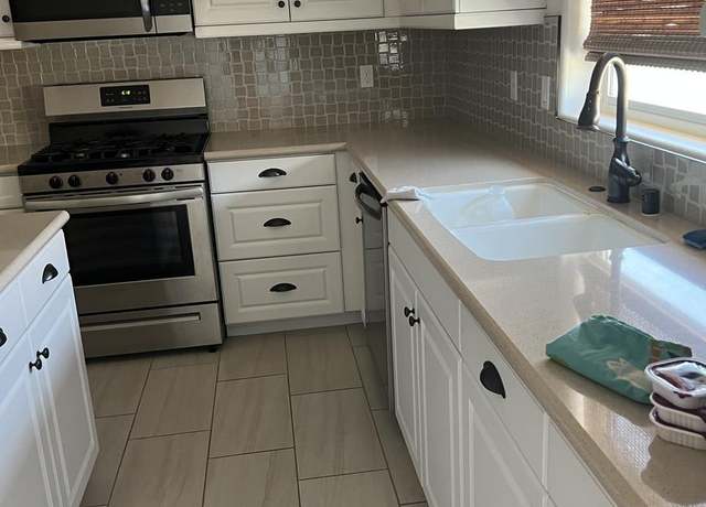 Photo of 7448 Del Rio Vis, Yucca Valley, CA 92284