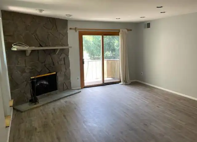 Property at 25 S Church Rd #172, Maple Shade, NJ, 08052, 2 beds, 1 bath, [object Object]