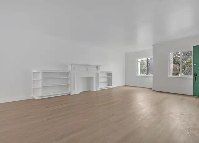 Property at 101 Cherry Ave Unit 103-B, Long Beach, CA, 90802, 1 bed, 1 bath, [object Object]