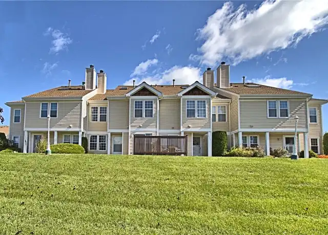 Property at 2507 Whispering Hls, Chester, NY, 10918, 2 beds, 1.5 baths, [object Object]