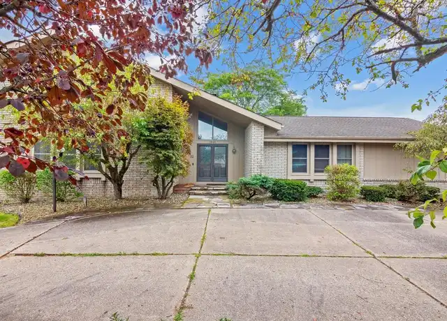 Property at 1821 Argosy Ct, Bloomfield Township, MI, 48302, 4 beds, 3.5 baths, [object Object]