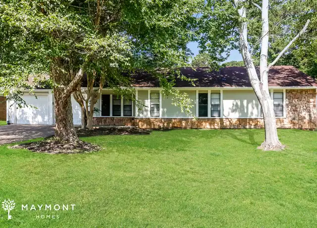 Property at 216 Shenandoah Rd N, Brandon, MS, 39047, 4 beds, 2 baths, [object Object]