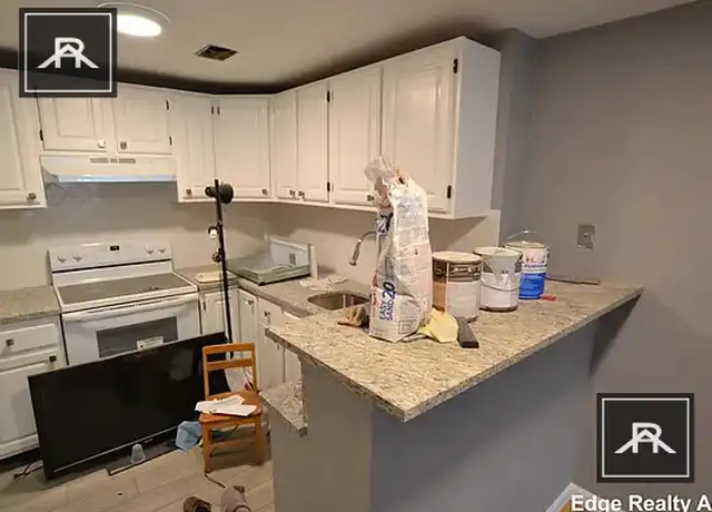 Property at 357 Faneuil St #10, Brighton, MA, 02135, 2 beds, 1 bath, [object Object]