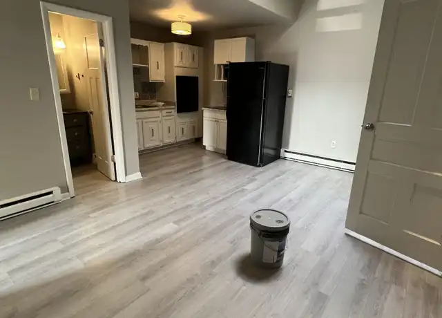 Property at 206 S Main St, Sheridan, IN, 46069, 2 beds, 1 bath, [object Object]