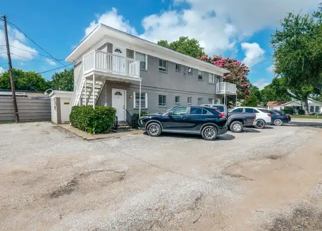 Property at 512 S Delaware St, Irving, TX, 75060, 1 bed, 1 bath, [object Object]