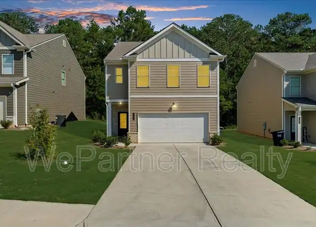 Property at 110 Peterson St, Calhoun, GA, 30701, 4 beds, 2.5 baths, [object Object]