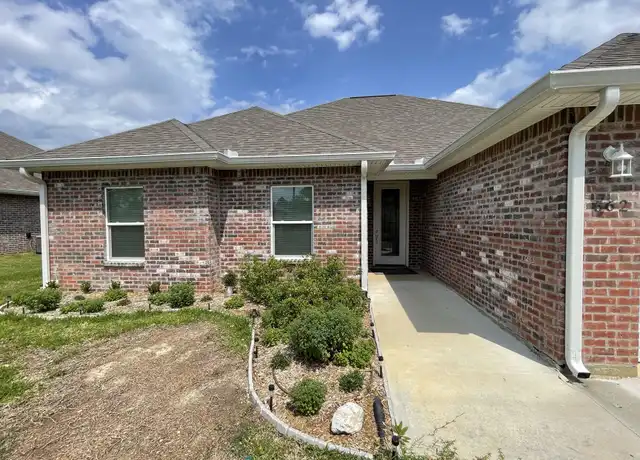 Property at 562 Oneal St, Deridder, LA, 70634, 3 beds, 2 baths, [object Object]