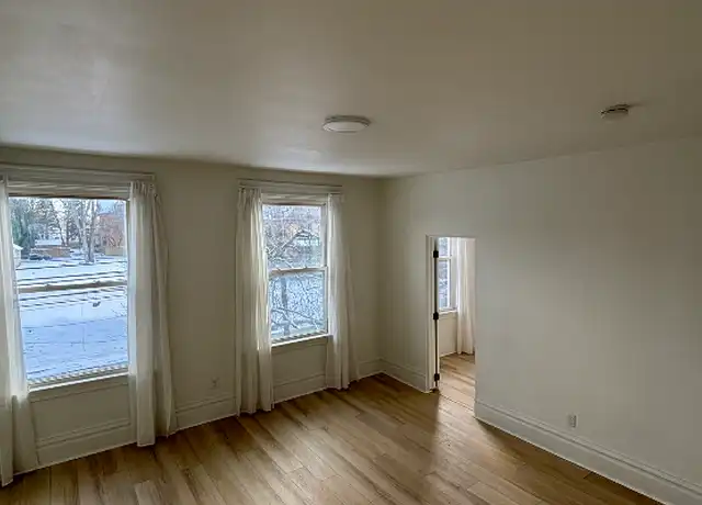 Property at 228 W Steuben St Unit 2, Pittsburgh, PA, 15205, 2 beds, 1 bath, [object Object]