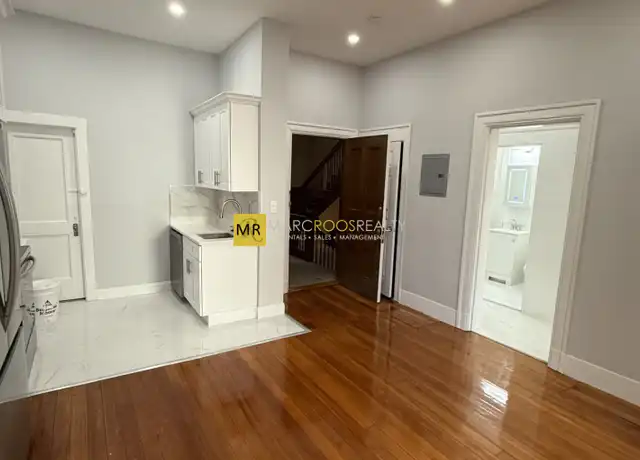 Property at 474 Commonwealth Ave Unit 4, Boston, MA, 02215, 2 beds, 1 bath, [object Object]