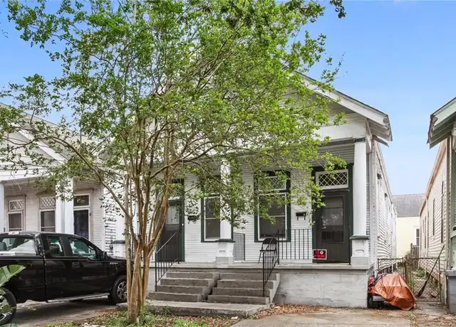 Property at 3607 Banks St, New Orleans, LA, 70119, 2 beds, 1 bath, [object Object]