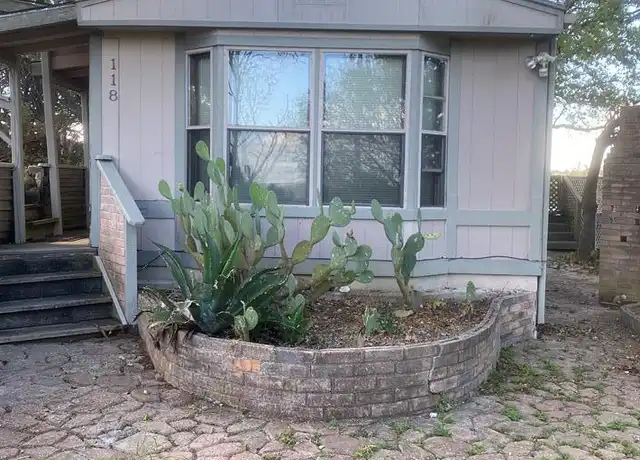 Property at 118 Sleepy Mountain Rd, Kerrville, TX, 78028, 2 beds, 2 baths, [object Object]