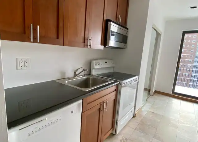 Property at 370 W 30th St, New York, NY, 10001, 2 beds, 1 bath, [object Object]