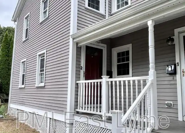 Property at 39 Shaw St Unit 2, New London, CT, 06320, 2 beds, 1 bath, [object Object]