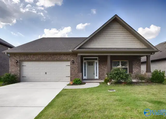Property at 171 Kingswood Dr, Huntsville, AL, 35806, 4 beds, 2.5 baths, [object Object]