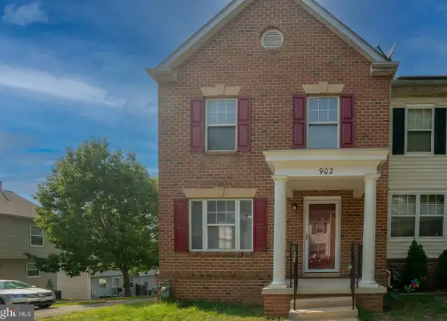 Property at 902 Blakney Ln SE, Washington, DC, 20032, 3 beds, 2.5 baths, [object Object]