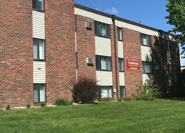 Property at Crestwood Apartments - 424 6th St E, West Fargo, ND, 58078, 2 beds, 1 bath, [object Object]
