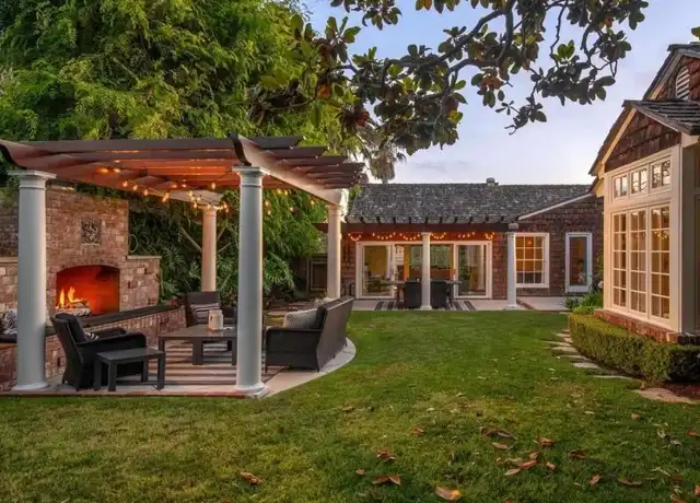 Property at 5839 Camino de la Costa, La Jolla, CA, 92037, 3 beds, 2 baths, [object Object]