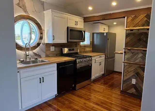 Property at 3684 43rd St, San Diego, CA, 92105, 2 beds, 1 bath, [object Object]