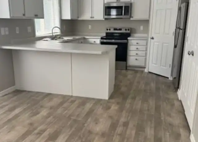 Property at The Homestead - 4109 S Highland Dr, Salt Lake City, UT, 84124, 2 beds, 2 baths, [object Object]