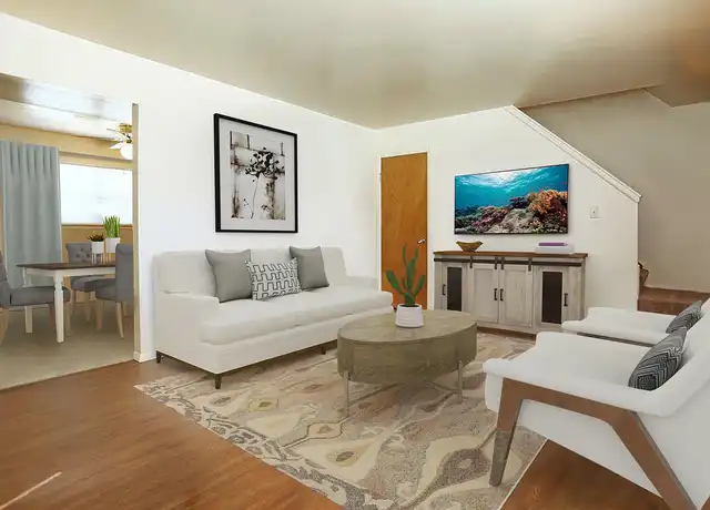 Property at Falcon Way Townhomes - 909 N Maplewood Dr, Rantoul, IL, 61866, 3 beds, 1 bath, [object Object]