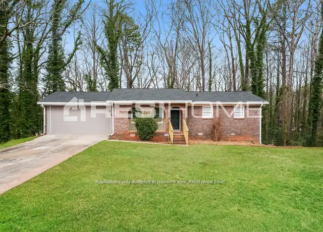 Property at 618 San Pablo Ct, Stone Mountain, GA, 30083, 3 beds, 2 baths, [object Object]