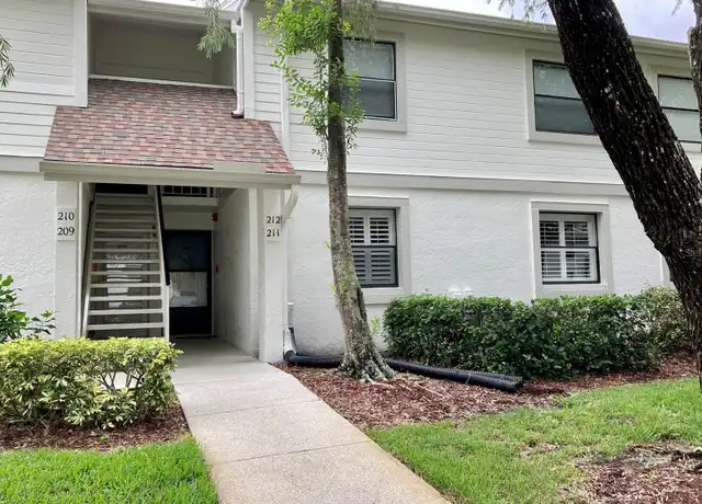 Property at 211 Meadow Ln, Oldsmar, FL, 34677, 2 beds, 2 baths, [object Object]