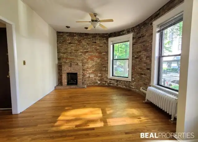 Property at 1220 N Dearborn St, Chicago, IL, 60610, 2 beds, 1 bath, [object Object]