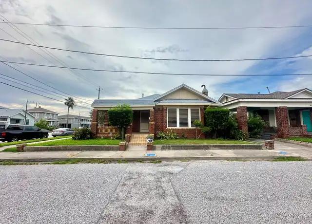 Property at 3828 S AVE Unit 1/2, Galveston, TX, 77550, 2 beds, 1 bath, [object Object]
