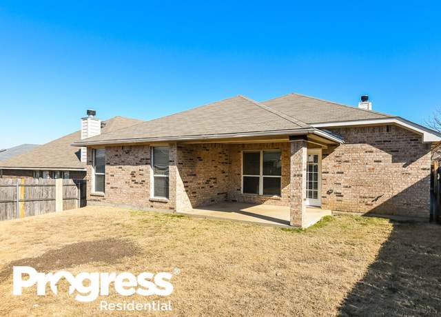 Photo of 3912 Big Thicket Dr, Fort Worth, TX 76244