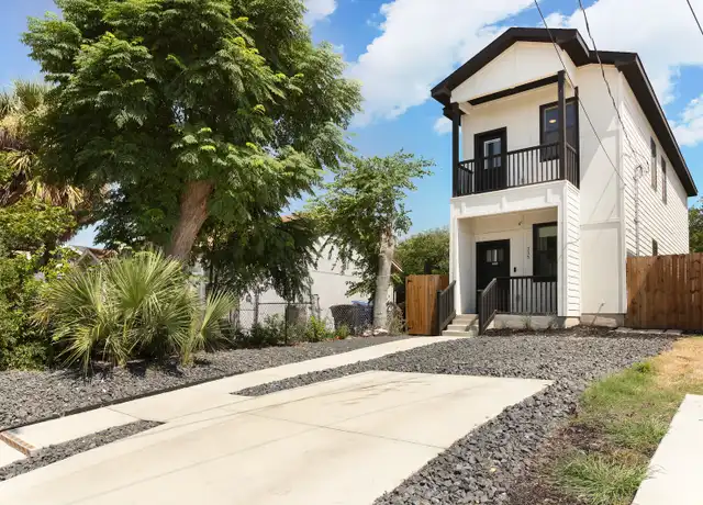 Property at 335 Porter St, San Antonio, TX, 78210, 2 beds, 2 baths, [object Object]