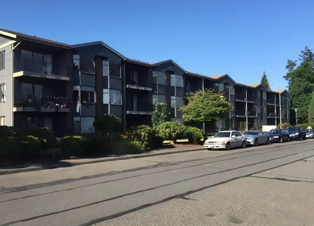 Property at 400 Wheeler St S Unit 109, Parkland, WA, 98444, 1 bed, 1 bath, [object Object]