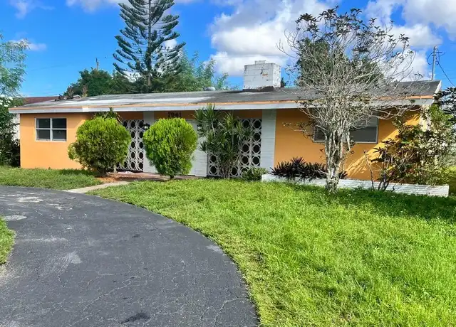 Property at 7941 Plantation Blvd, Miramar, FL, 33023, 5 beds, 2 baths, [object Object]
