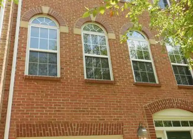 Property at 13599 Flying Squirrel Dr, Herndon, VA, 20171, 3 beds, 2.5 baths, [object Object]