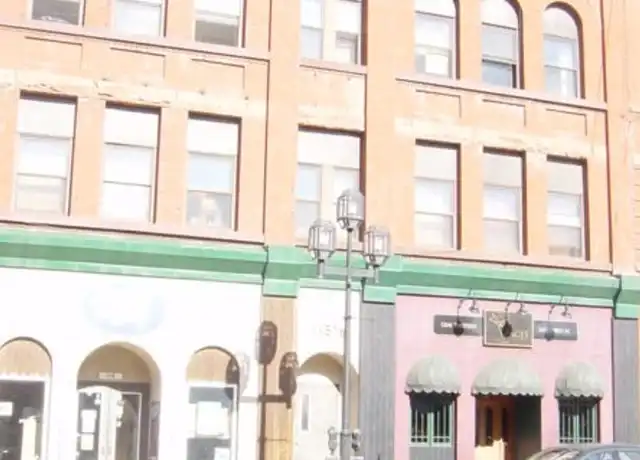 Property at 113 W 1st St Unit 303, Duluth, MN, 55802, 1 bed, 1 bath, [object Object]