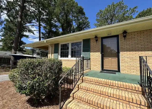 Property at 203 Oak Leaf Dr, Wilmington, NC, 28403, 3 beds, 1 bath, [object Object]