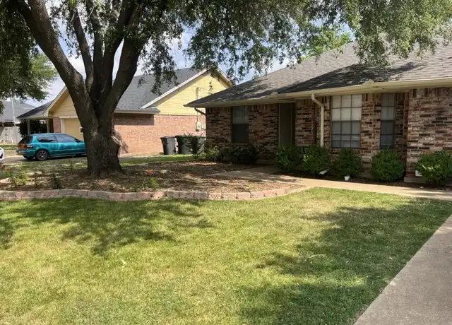 Property at 710 Paintbrush Dr, Keller, TX, 76248, 3 beds, 2 baths, [object Object]