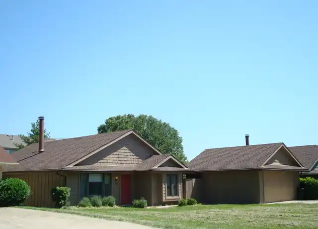 Property at 3708 W 24th St, Lawrence, KS, 66047, 3 beds, 2 baths, [object Object]
