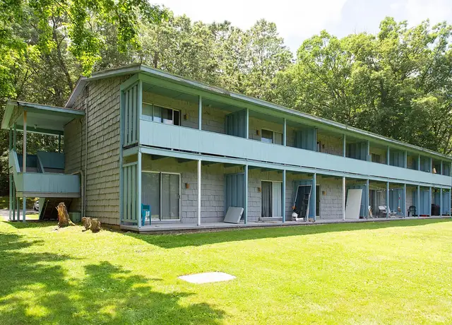 Photo of 68 Parker St, Acton, MA 01720