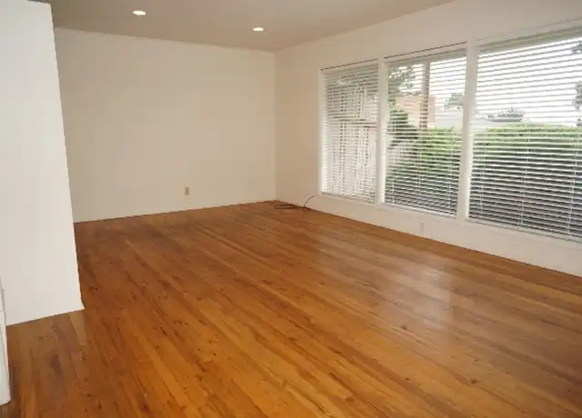 Property at 24 Mar Vista Dr Unit 24, Monterey, CA, 93940, 1 bed, 1 bath, [object Object]
