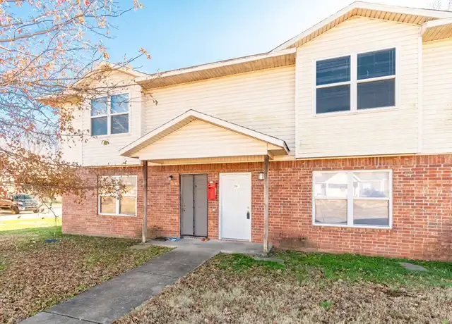 Property at 210 Meadow Ct, Siloam Springs, AR, 72761, 3 beds, 2.5 baths, [object Object]