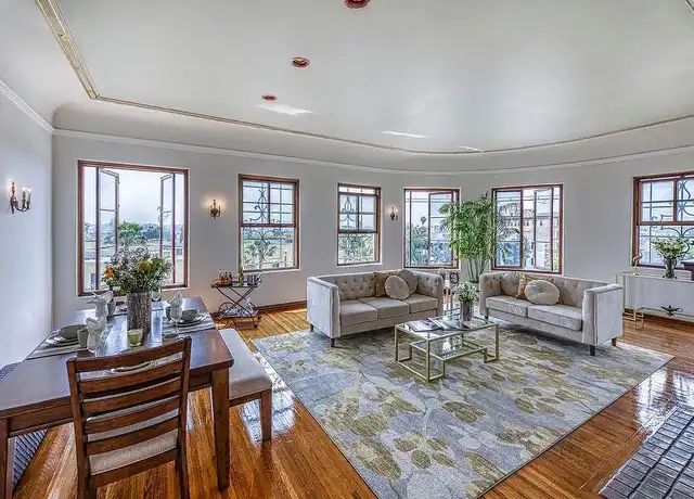 Property at Los Altos - 4121 Wilshire Blvd, Los Angeles, CA, 90010, 0 beds, 1 bath, [object Object]