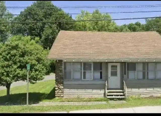 Property at 8615 Seneca Tpke, New Hartford, NY, 13413, 3 beds, 1 bath, [object Object]