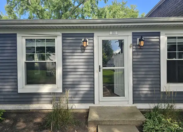 Property at 350 Meadow Ct Unit 350, Vernon Hills, IL, 60061, 2 beds, 1 bath, [object Object]