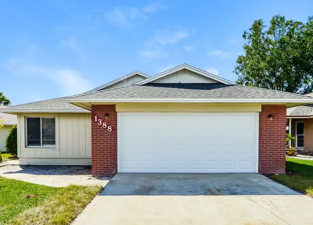 Property at 1388 La Paloma Cir, Winter Springs, FL, 32708, 3 beds, 2 baths, [object Object]