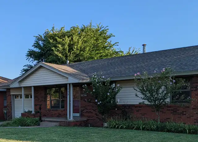 Property at 113 W Pratt Dr, Oklahoma City, OK, 73110, 2 beds, 2 baths, [object Object]