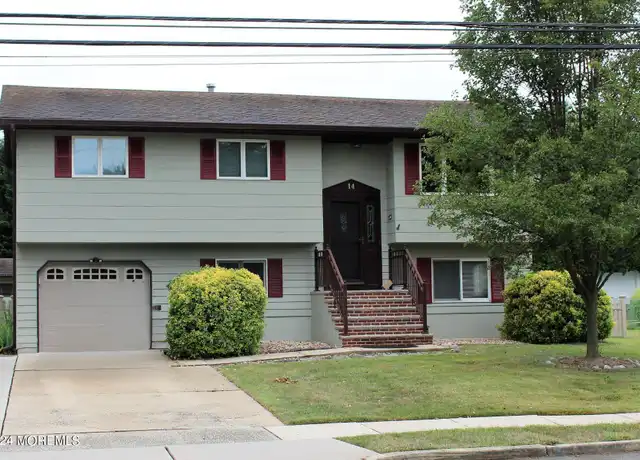 Property at 14 Allen Dr, Allentown, NJ, 08501, 4 beds, 2 baths, [object Object]