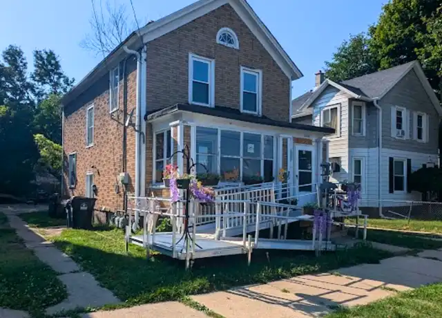 Property at 1644 Charles St, Racine, WI, 53404, 1 bed, 1 bath, [object Object]