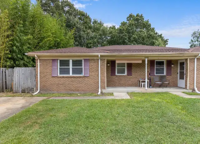 Property at 6048 Brookwood Dr Unit A, Suffolk, VA, 23435, 2 beds, 1.5 baths, [object Object]